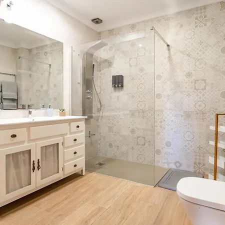 Holiday home Gorgeous In With Swimming Pool *