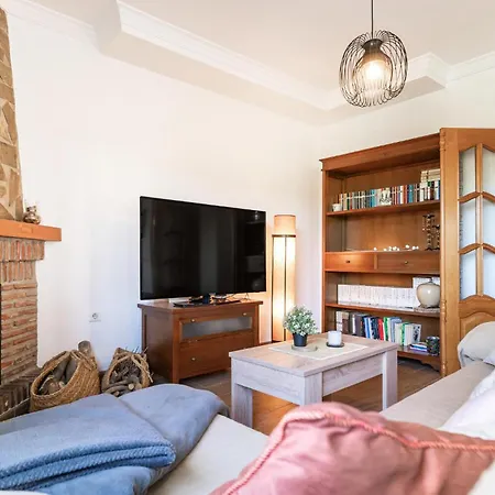 Gorgeous In With Swimming Pool Trapiche (Malaga)