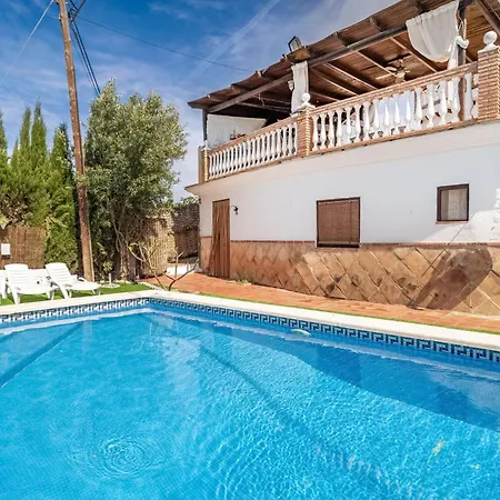Gorgeous In With Swimming Pool *